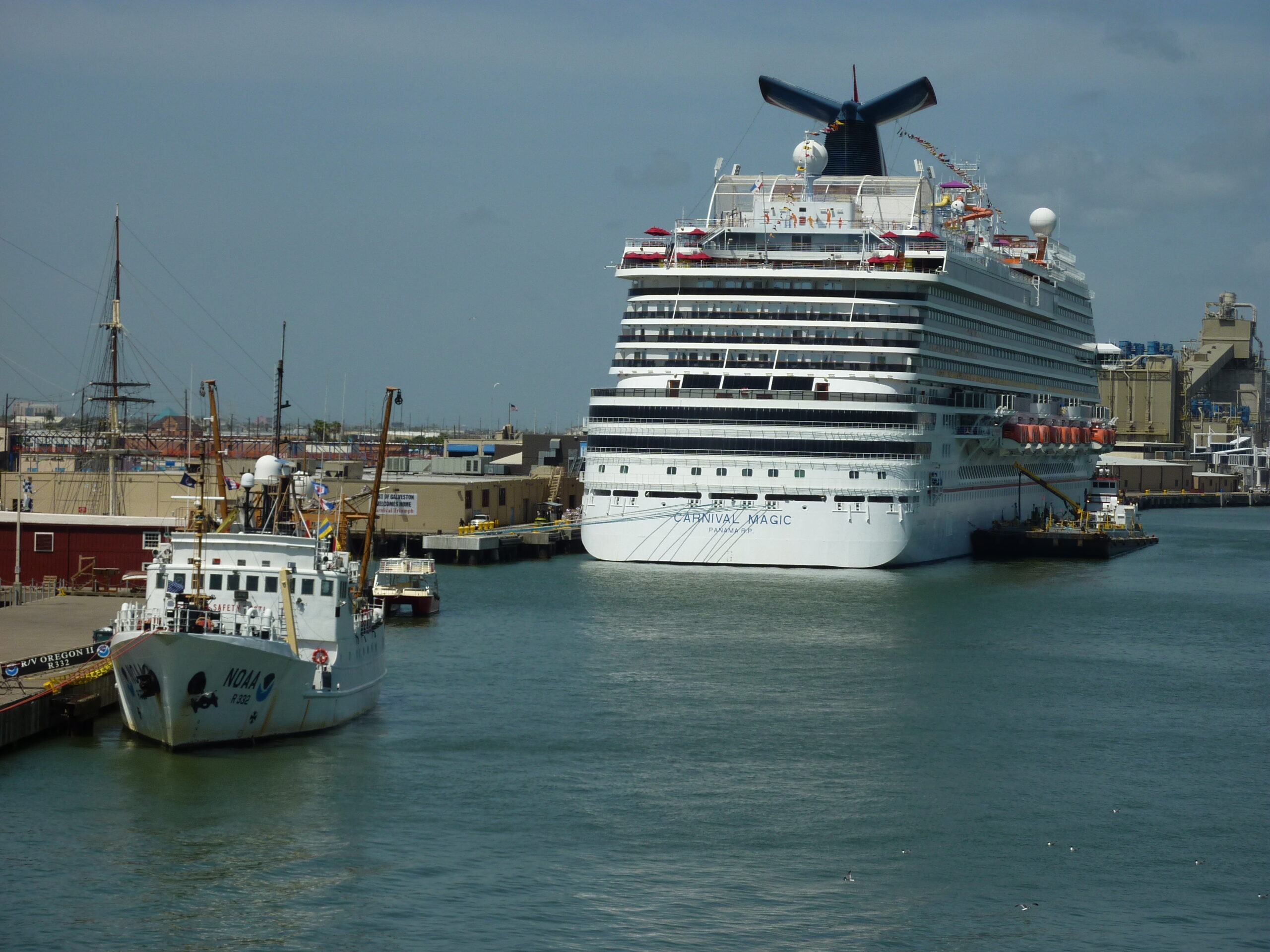 Carnival Cruises from Norfolk: 2026 & 2027 Sunshine, Magic, Freedom 2 Carnival Magic cruise ship at sea